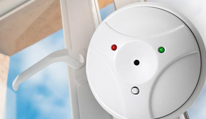 An installed glass break detector for home security
